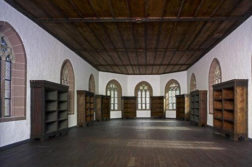 Die Klosterbibliothek im Obergeschoss der Marienkapelle im Kloster Hirsau