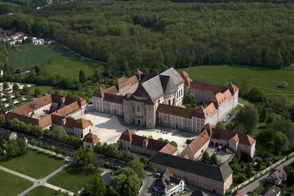 Luftaufnahme von Kloster Wiblingen