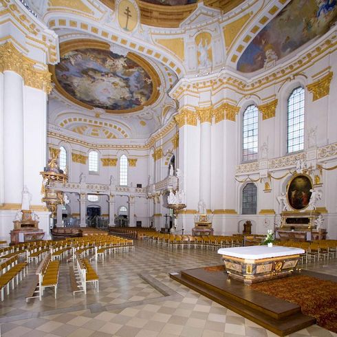 Monastère de Wiblingen, Vue dans l'église abbatiale