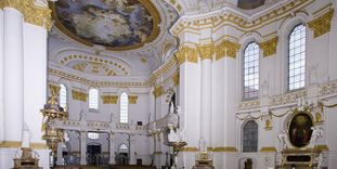 Innenraum der Klosterkirche nach Westen